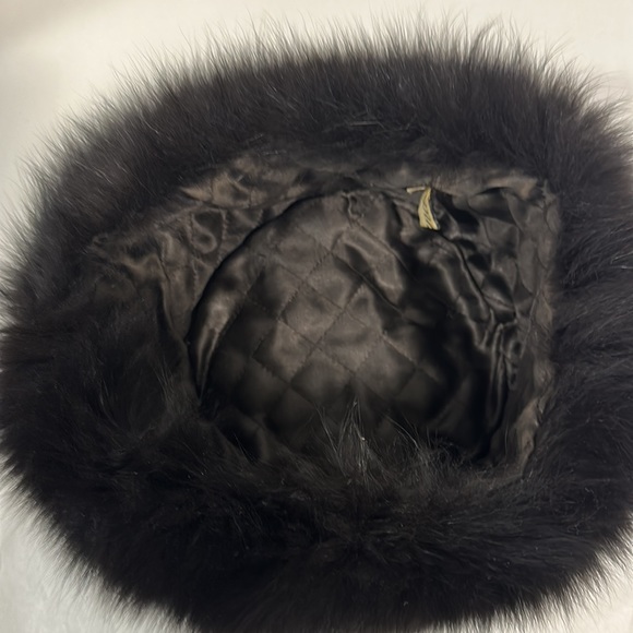 Hat - Picture 3 of 4